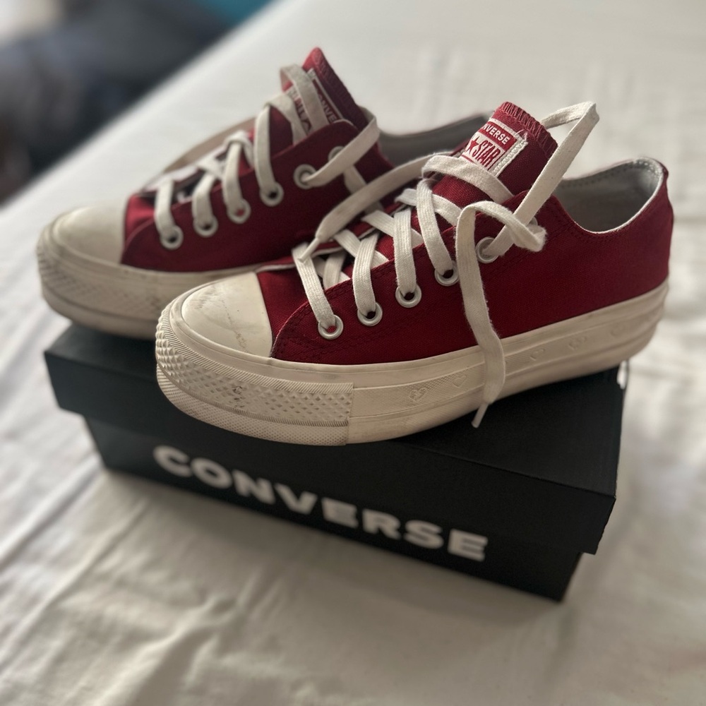 Platform Converse Burgundy Canvas Sneakers. 2025 valentines converse